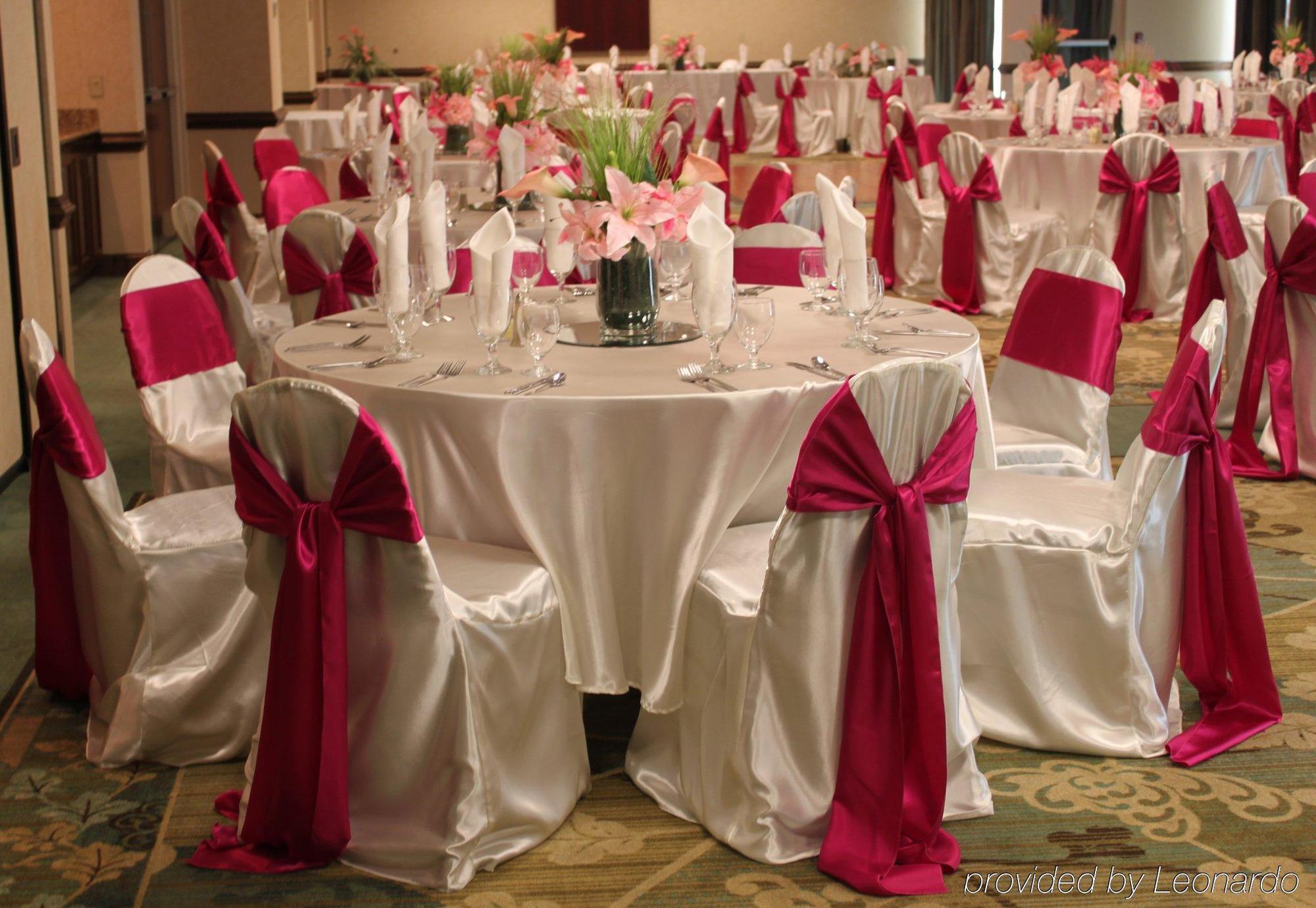 Hilton Garden Inn Valdosta Restaurant photo