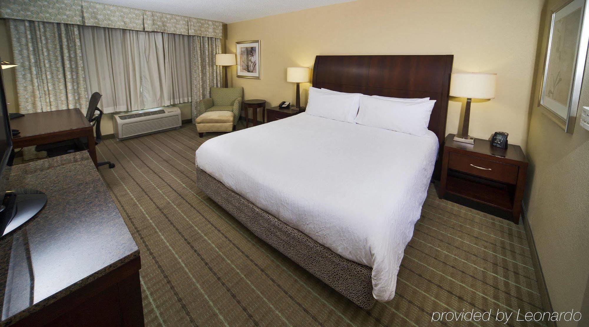 Hilton Garden Inn Valdosta Exterior photo